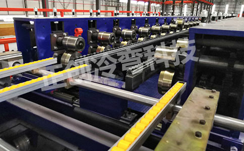 YX11.5-110-880墻面板